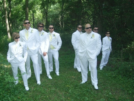 wedding-party-gentlemen-white-suits-shades